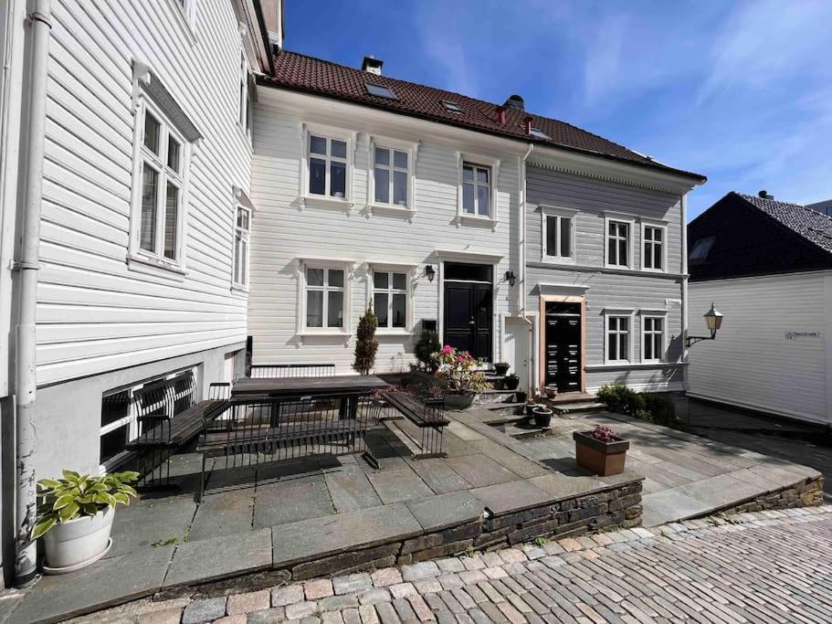Koslig Leilighet I Bergens Smoroye Lejlighed Eksteriør billede