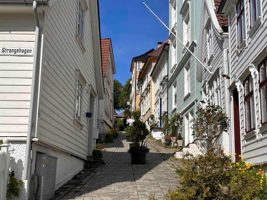 Koslig Leilighet I Bergens Smoroye Lejlighed Eksteriør billede